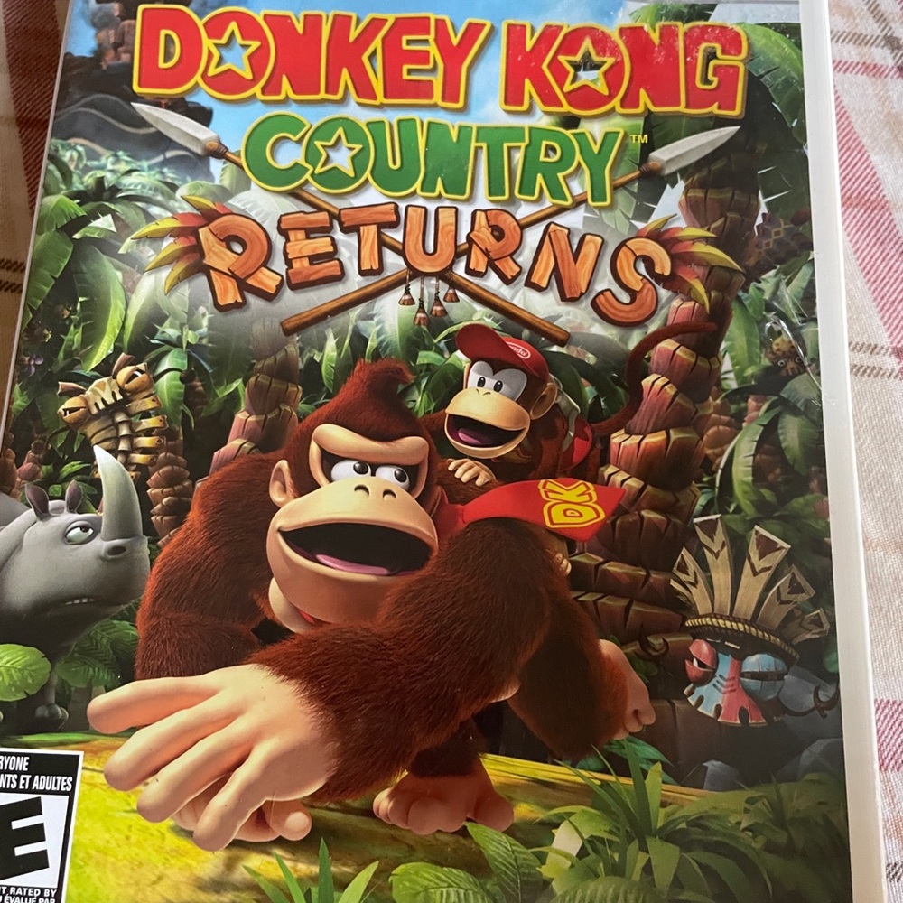 Nintendo Donkey Kong Country Returns Video Game - Green, Red, Brown